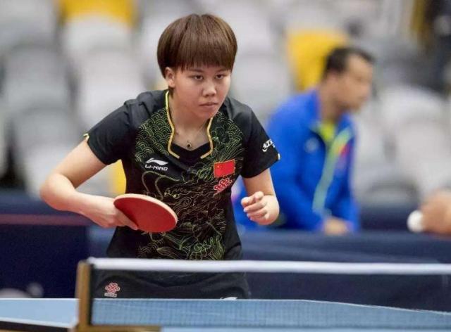 中国足球的 中国足球的